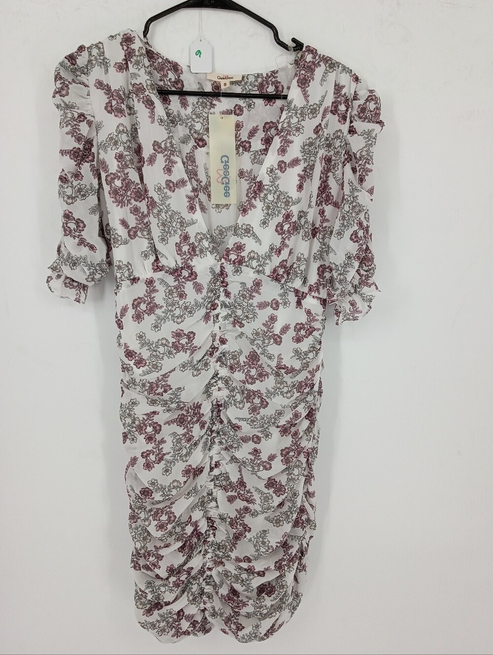 Geegee Floral Ruched Midi Dress in Mauve and White Size Small
